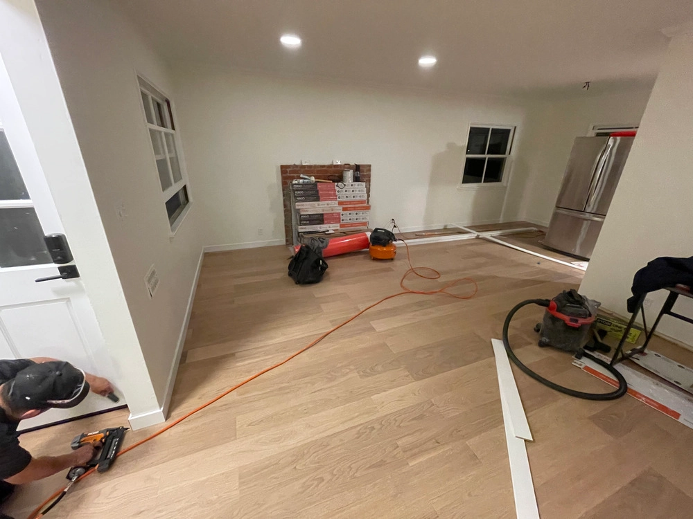 Cali Shine Expert Demolition in Los Angeles. A powerful shot of heavy machinery safely and efficiently carrying out a controlled structural or interior demolition project in a Southern California setting.